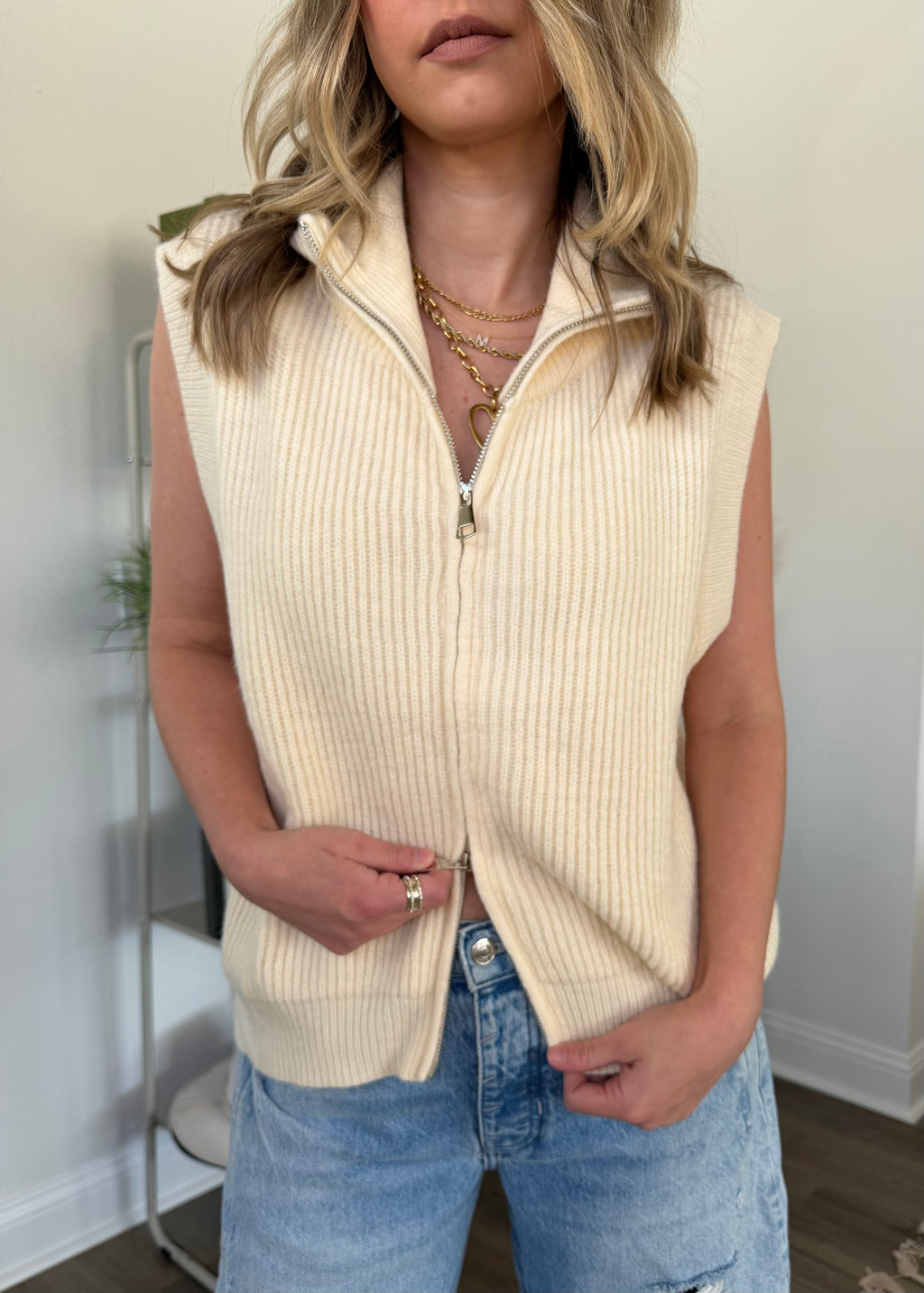 THE HOPPER VEST