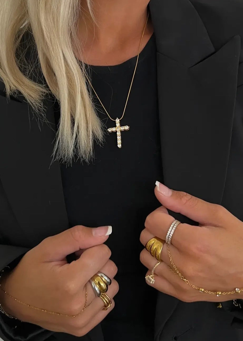 THE DEMI CROSS NECKLACE