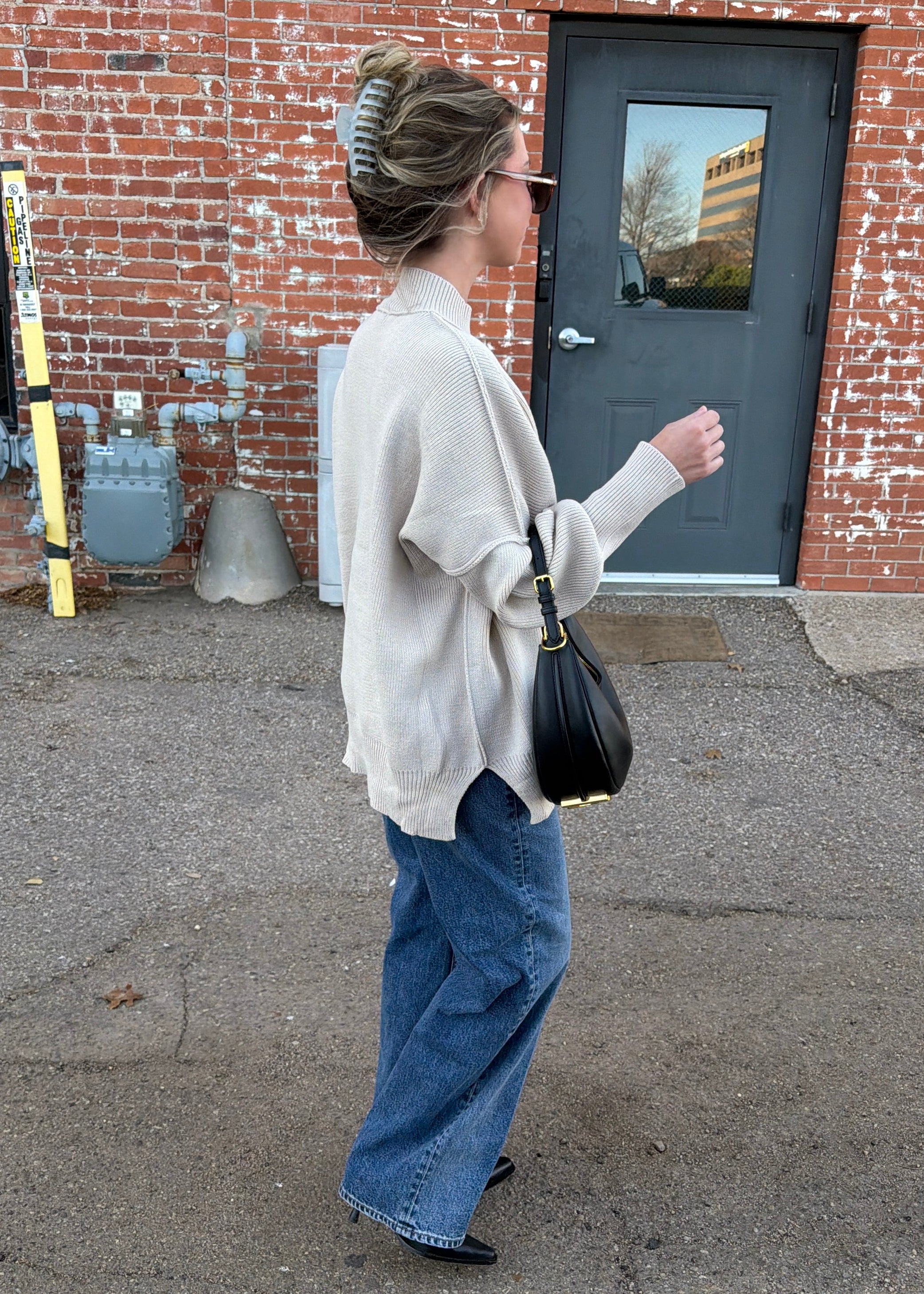 THE SOFT LAUNCH SWEATER | SAND